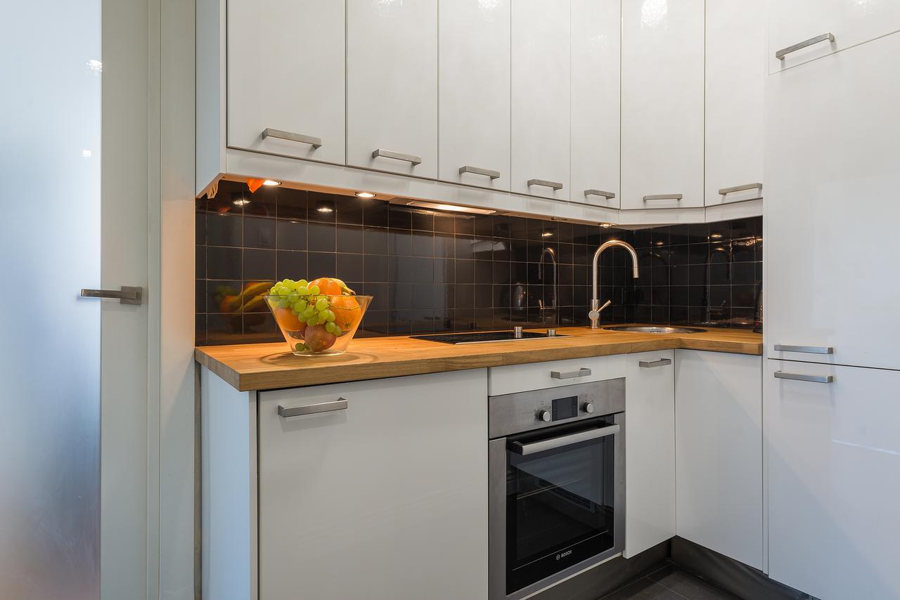 Andersa Apartments Варшава Экстерьер фото