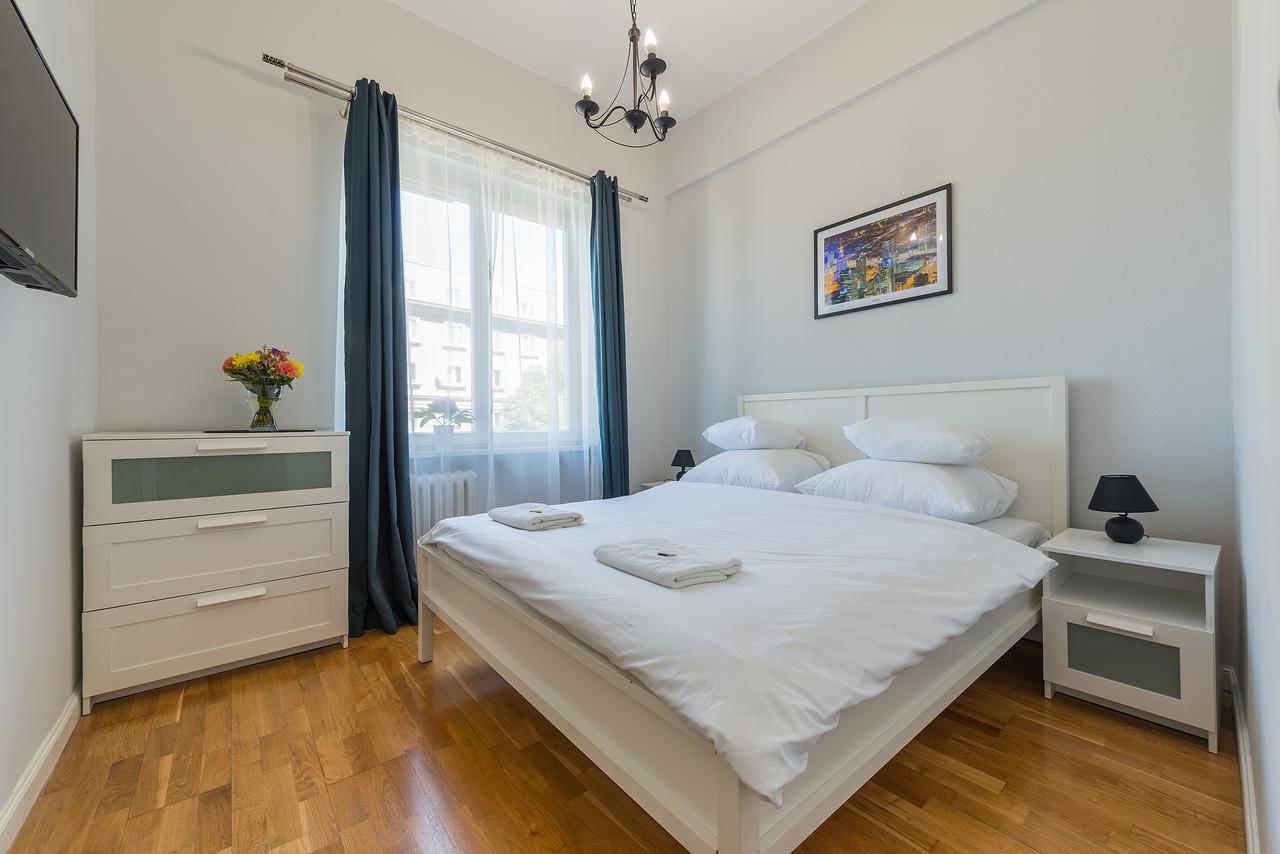 Andersa Apartments Варшава Экстерьер фото